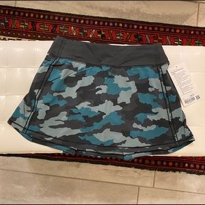 Lululemon Pace Rival Mid Rise Skirt Long/Tall Heritage 365 Camo Tidewater Teal